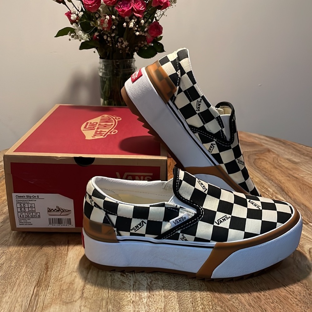 Classic Slip-On Platform Vans